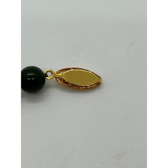 Vintage Forest Green Glass Beaded Bracelet Classic Gold-Tone Clasp Accents - Picture 10 of 15